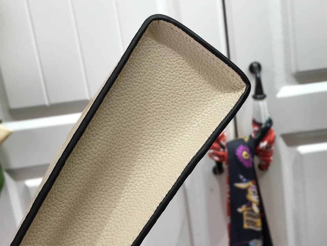 L0vis Vvtt0n Summer Toiletry Pouch Monogram Empreinte Replica Apricot M80504