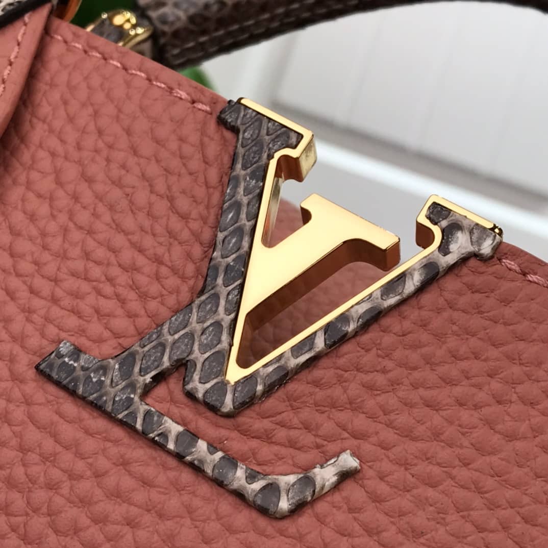 L0vis Vvtt0n Capucines MM Taurillon Leather Tote M94227