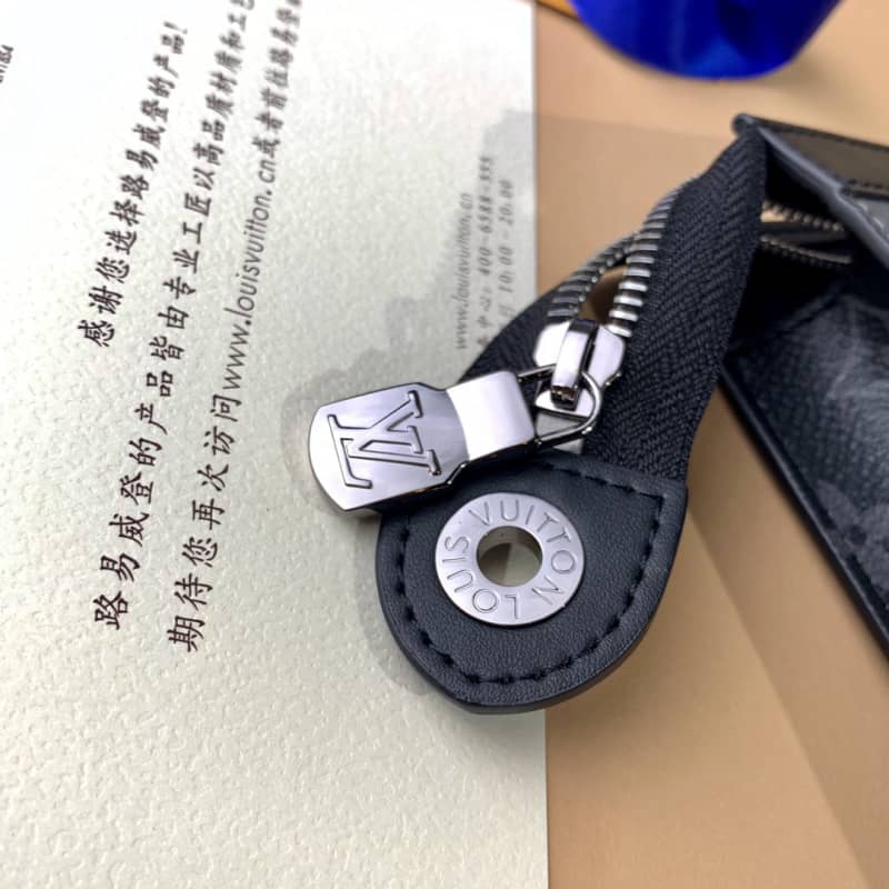 L0vis Vvtt0n Monogram Eclipse Reverse Replica Pochette Voyage M69535