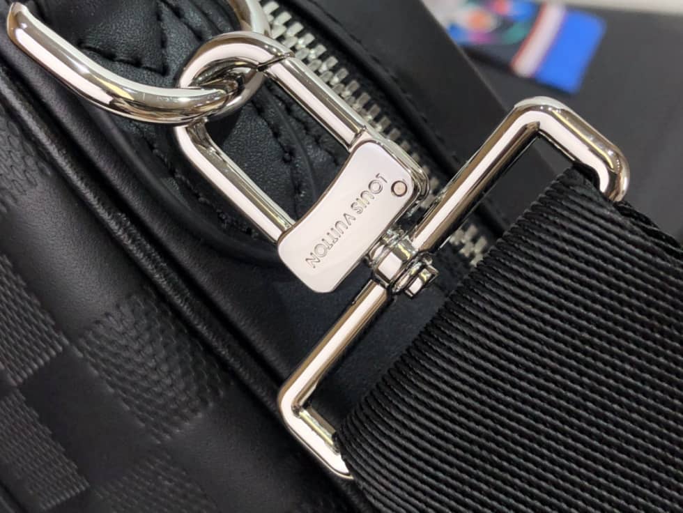 L0vis Vvtt0n Sirius Damier Infini N45286 Replica Messenger Bag