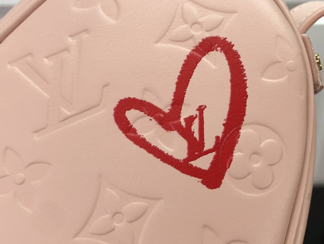 L0vis Vvtt0n Coeur Small Replica Handbag M58738