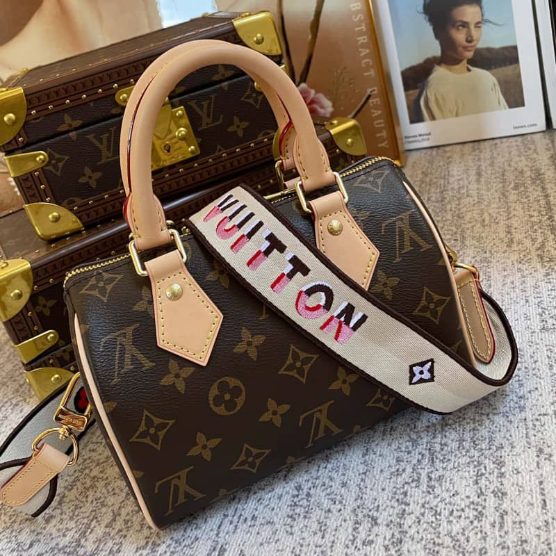 L0vis Vvtt0n Monogram Canvas Speedy Bag Replica M41114