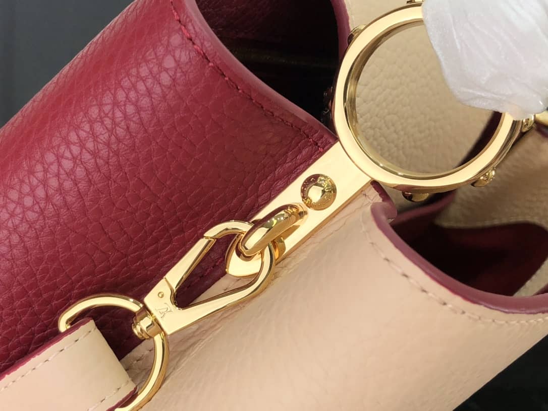 L0vis Vvtt0n Capucines MM Replica Bag M58608