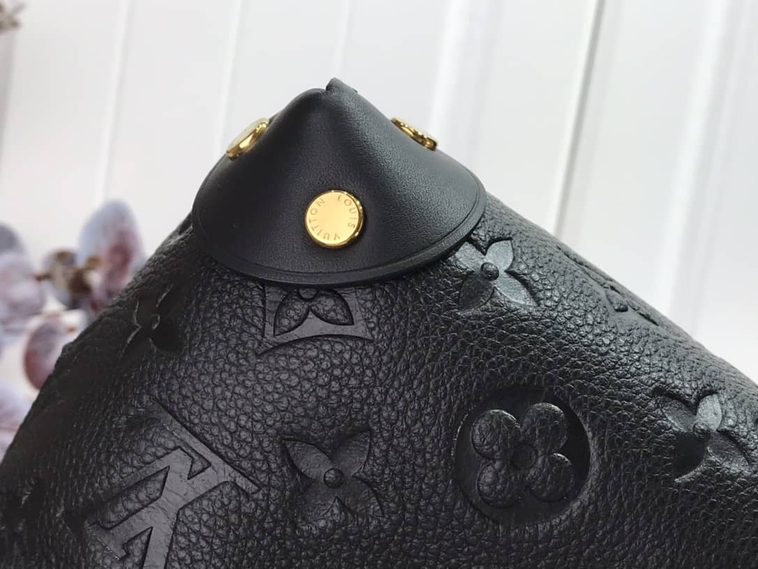 L0vis Vvtt0n Petite Malle Souple Monogram Replica Bag Black M45571