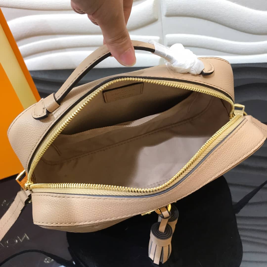 L0vis Vvtt0n Monogram Empreinte Saintonge Replica Bag Beige M44606