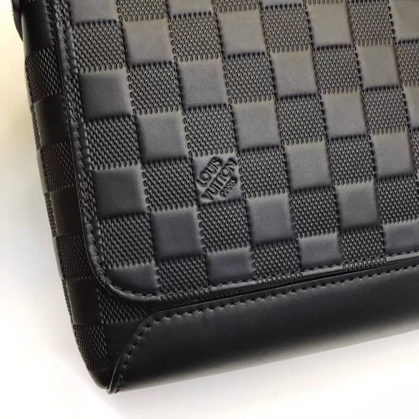 L0vis Vvtt0n District MM Damier Infini Bag Replica N41035