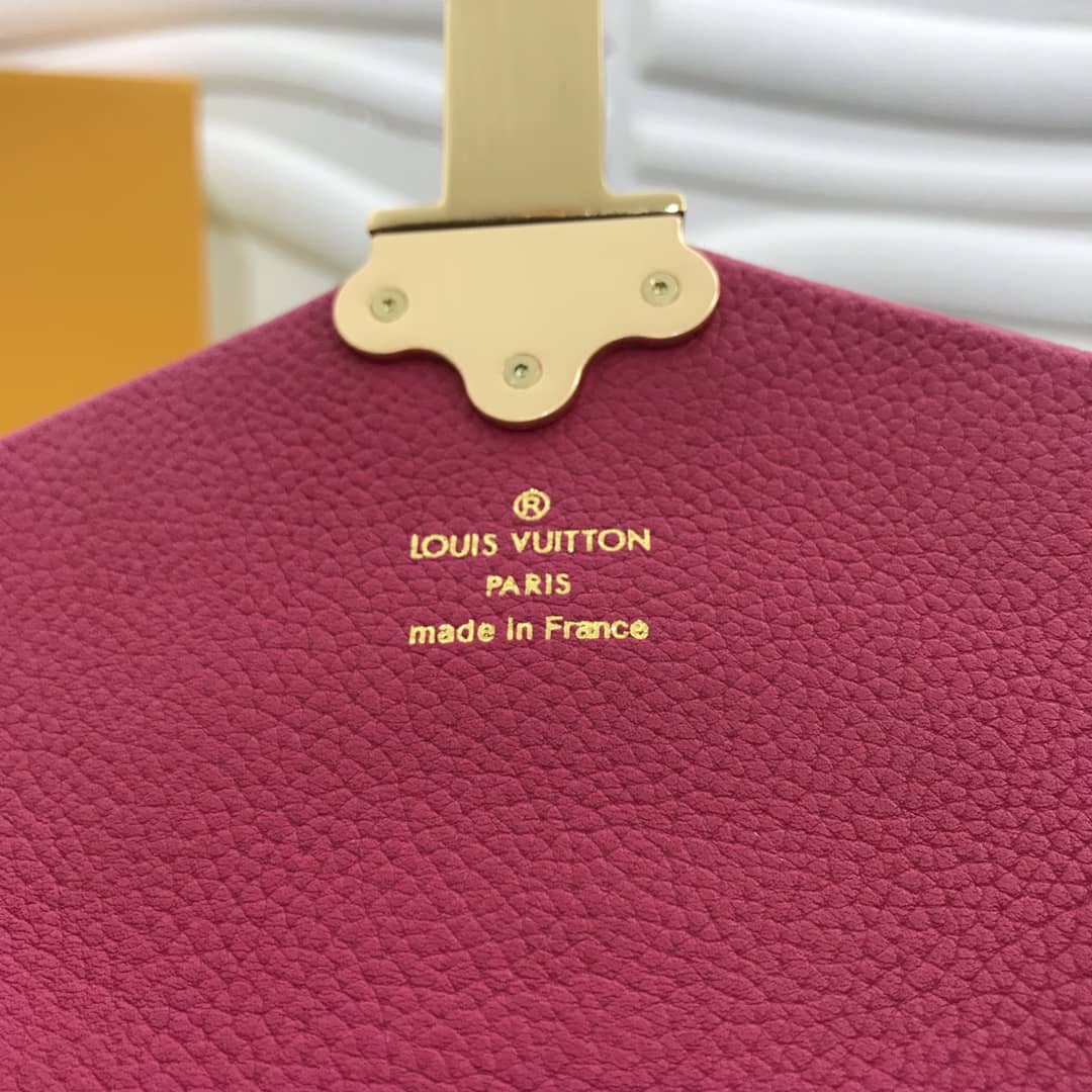 L0vis Vvtt0n Damier Ebene Clapton Replica Backpack Pink N42262