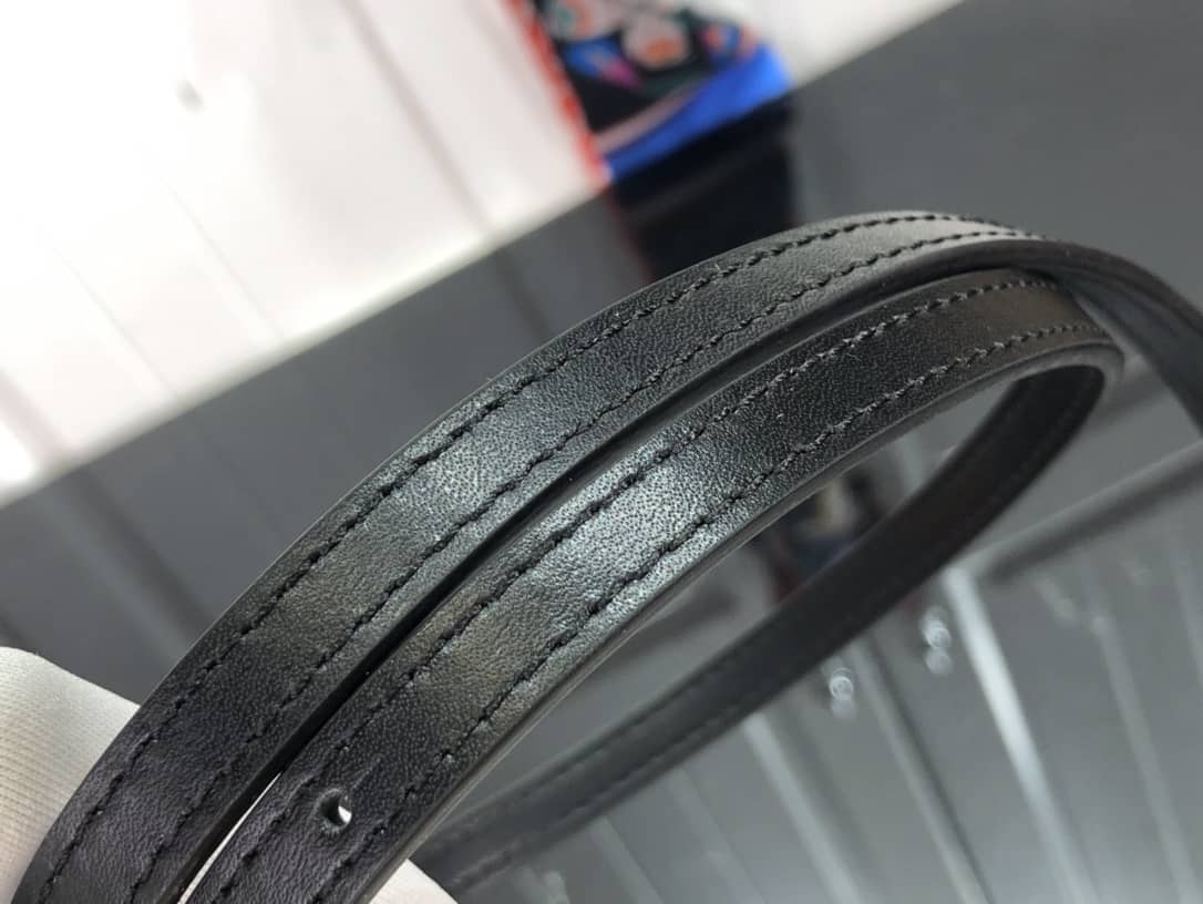 L0vis Vvtt0n Petite Malle Brilliant Alligator Leather Replica Handbag White N93817