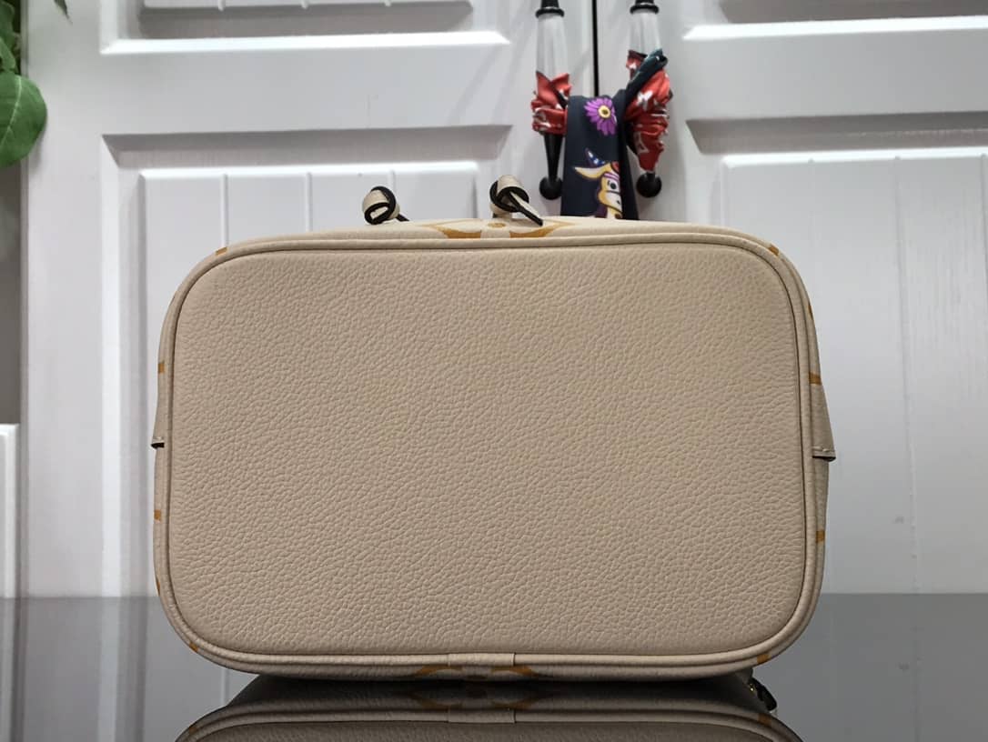 L0vis Vvtt0n BB Neo Noe Replica Monogram Bag Yellow M45716