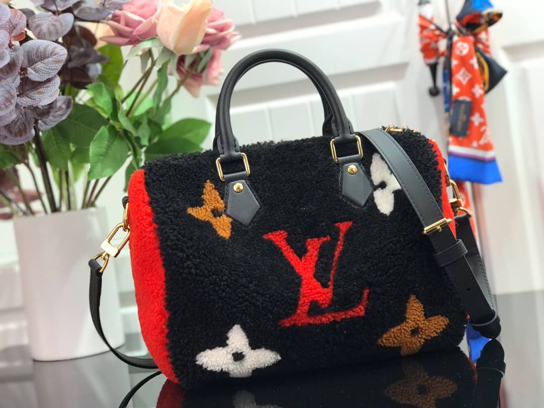 L0vis Vvtt0n Replica Bags Speedy 25 Giant Monogram Teddy M55423