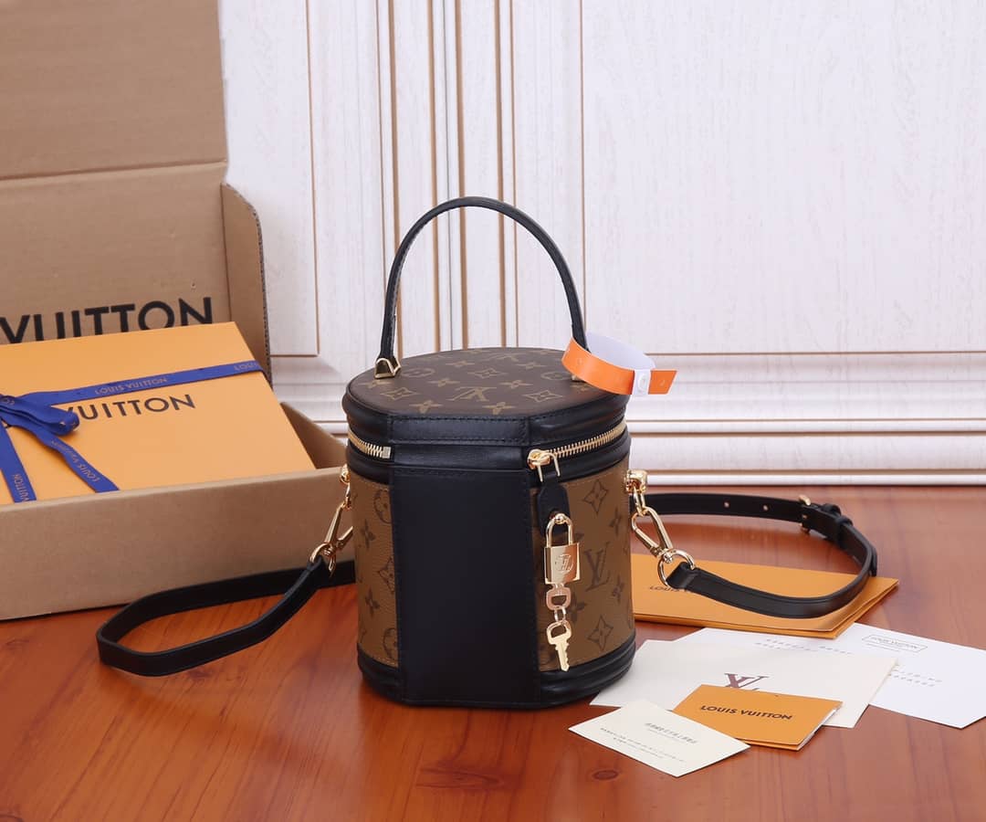 L0vis Vvtt0n Cannes Monogram Reverse Womens Vanity Bag Replica M43986