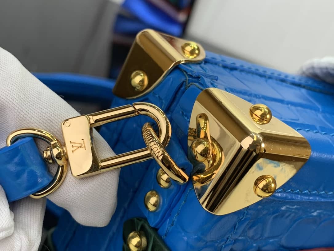 L0vis Vvtt0n Petite Malle Monogram Canvas Replica Bag Blue M40273