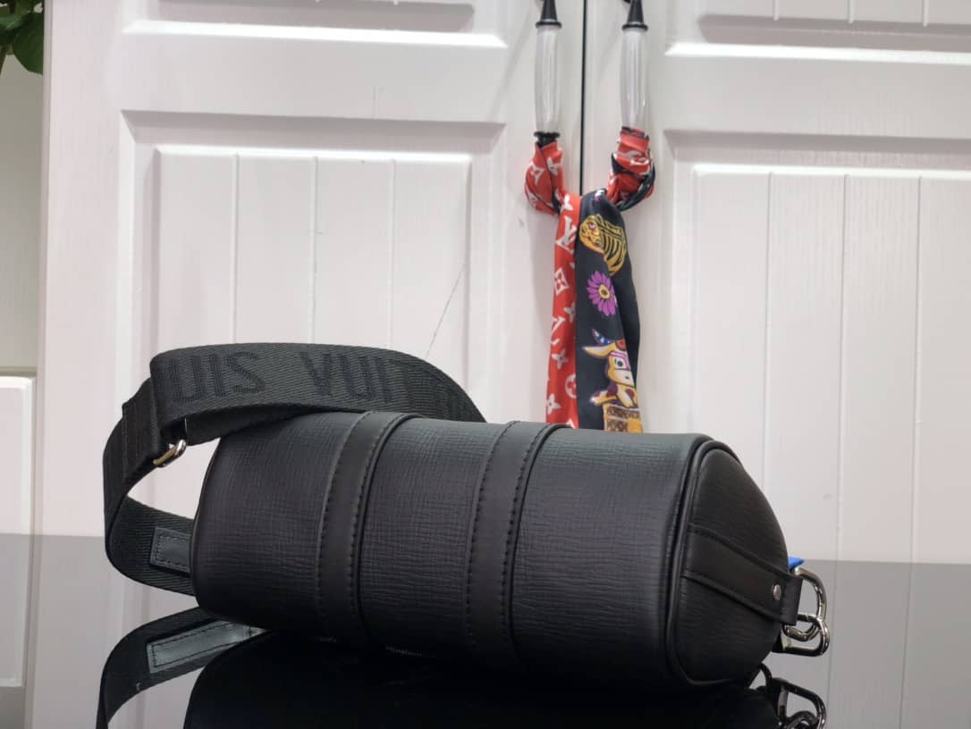 L0vis Vvtt0n x Nigo Keepall XS Leather Monogram Replica Bag Black M81010