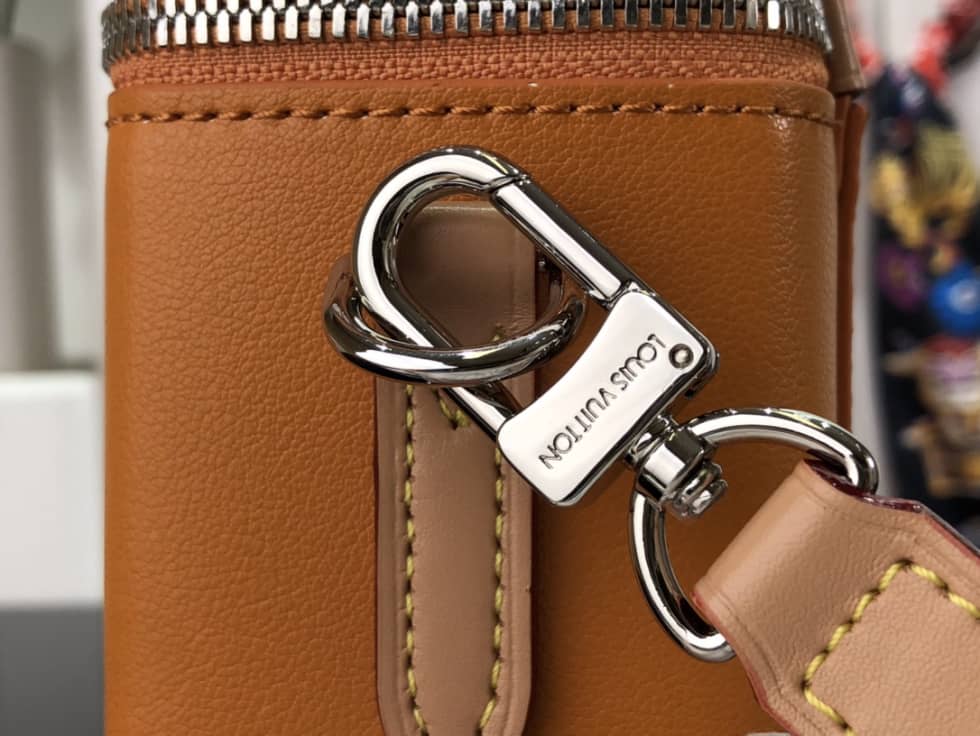 L0vis Vvtt0n Vertical Box Trunk Saffron Yellow M59666 Replica Shoulder Bag