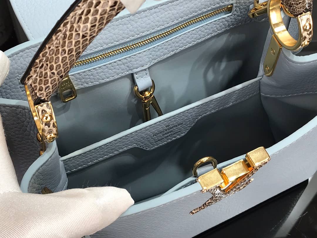 Classic Designer Shoulder Bag