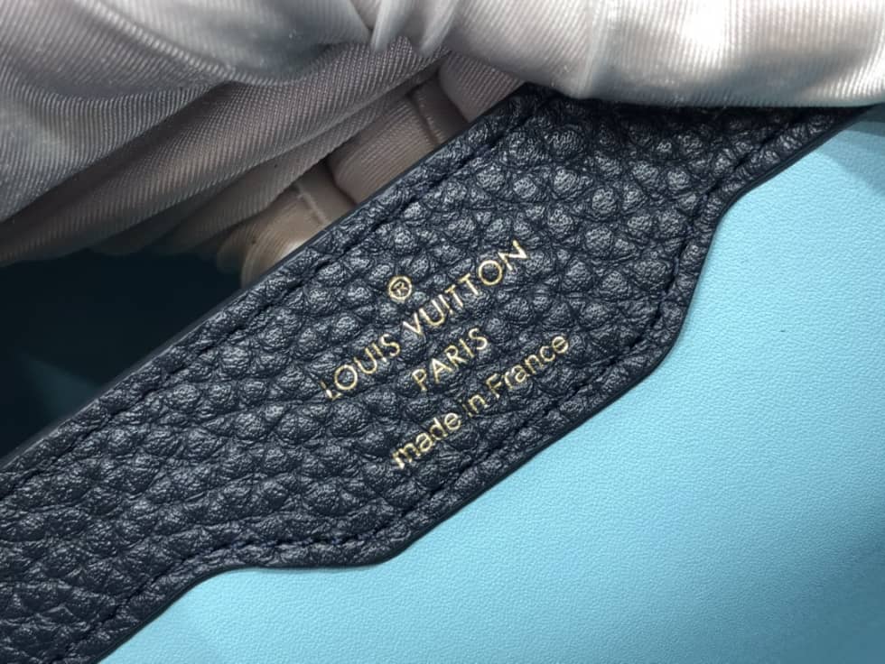 L0vis Vvtt0n Capucines MM M59430 Replica Shoulder Bag