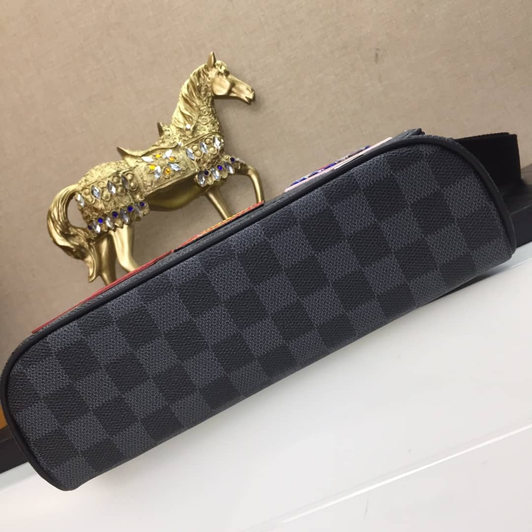 L0vis Vvtt0n Damie Grafit Alps District PM Messenger Bag Replica N40040