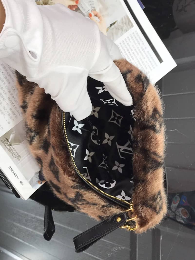 L0vis Vvtt0n Mink Monogram Vision Milla MM Pochette