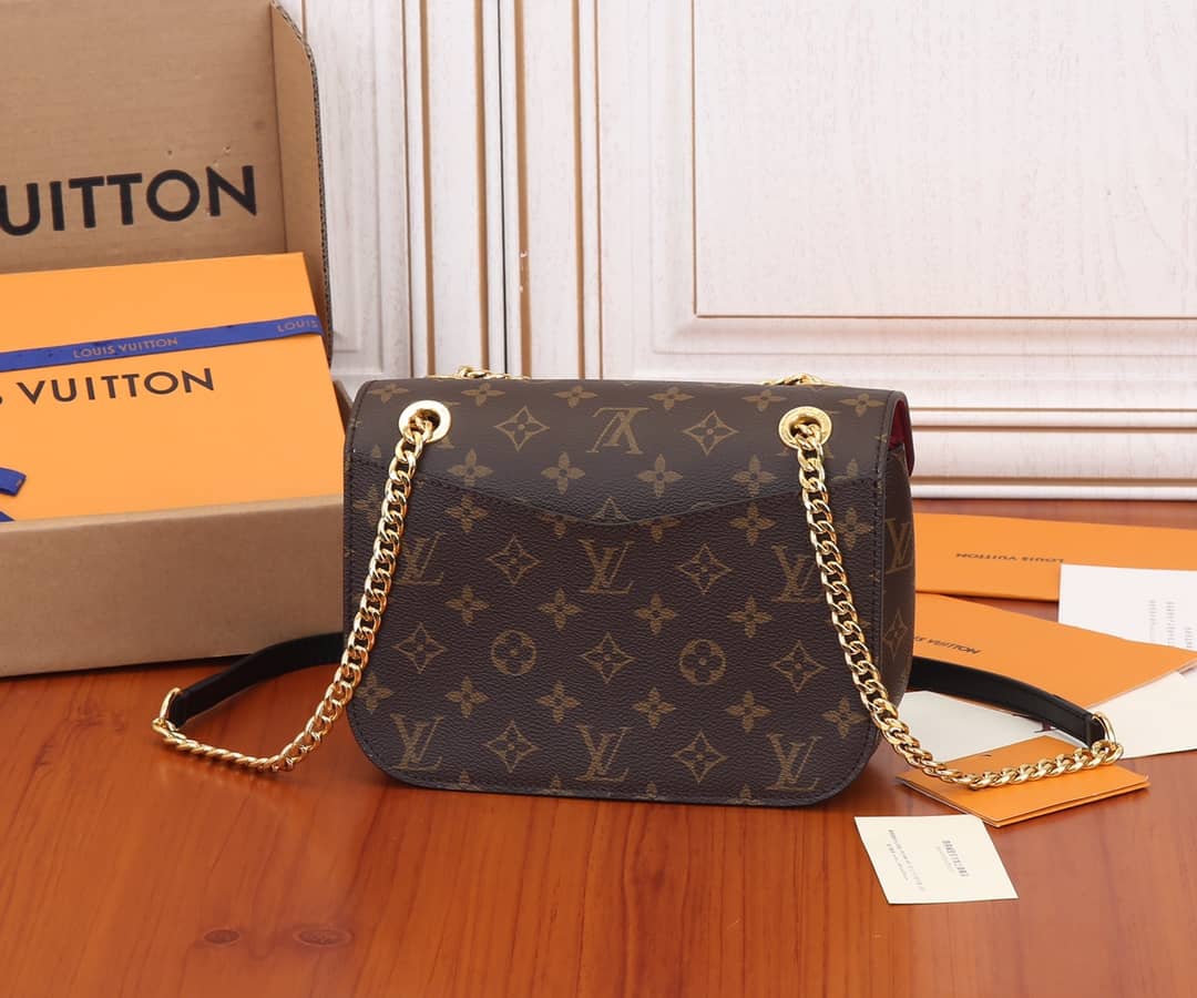L0vis Vvtt0n Monogram Canvas Passy Replica Handbag M45592