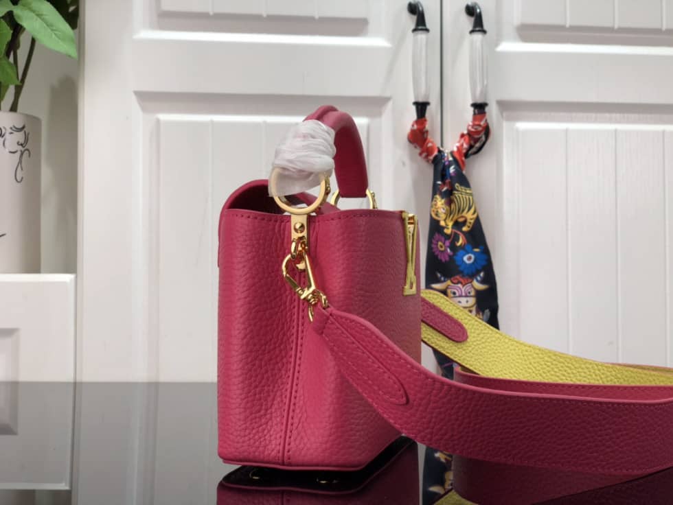 L0vis Vvtt0n Capucines Mini M59440 Replica Shoulder Bag