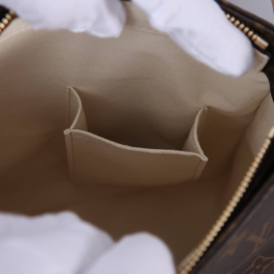 L0vis Vvtt0n Monogram Looping MM Replica Shoulder Bag M51146