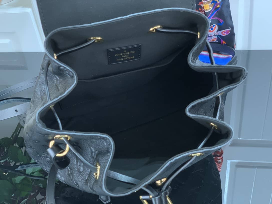 L0vis Vvtt0n Ann Platt Montsouris PM Noir Leather Replica Backpack Black M45205