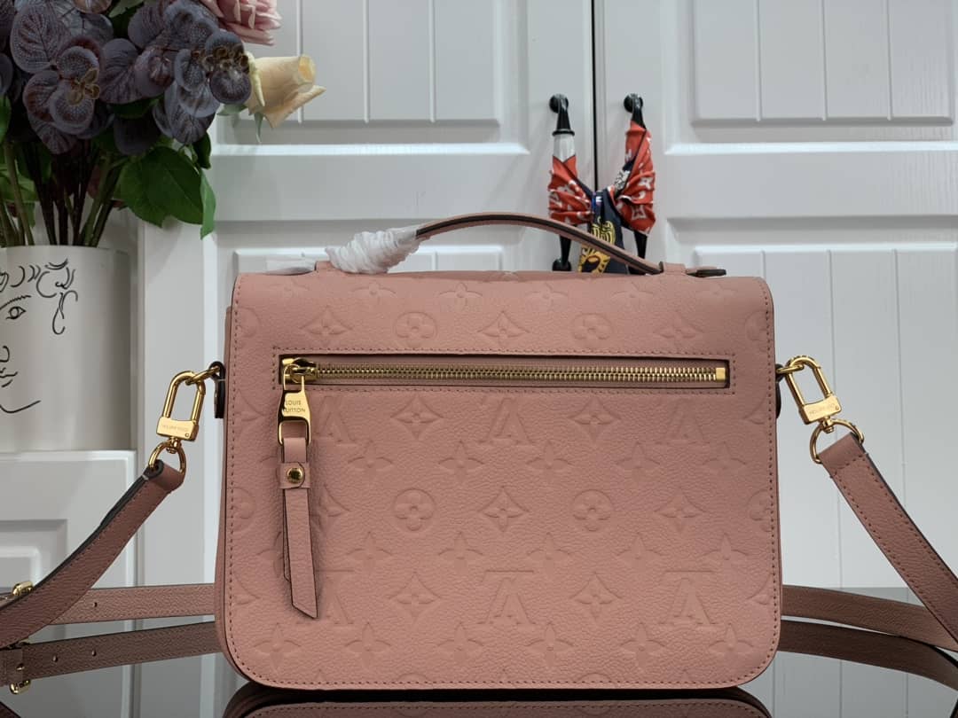 Best Replica L0vis Vvtt0n Pochette Metis Marine Leather Pink M44071 Replica Shoulder Bag(ColaReps)