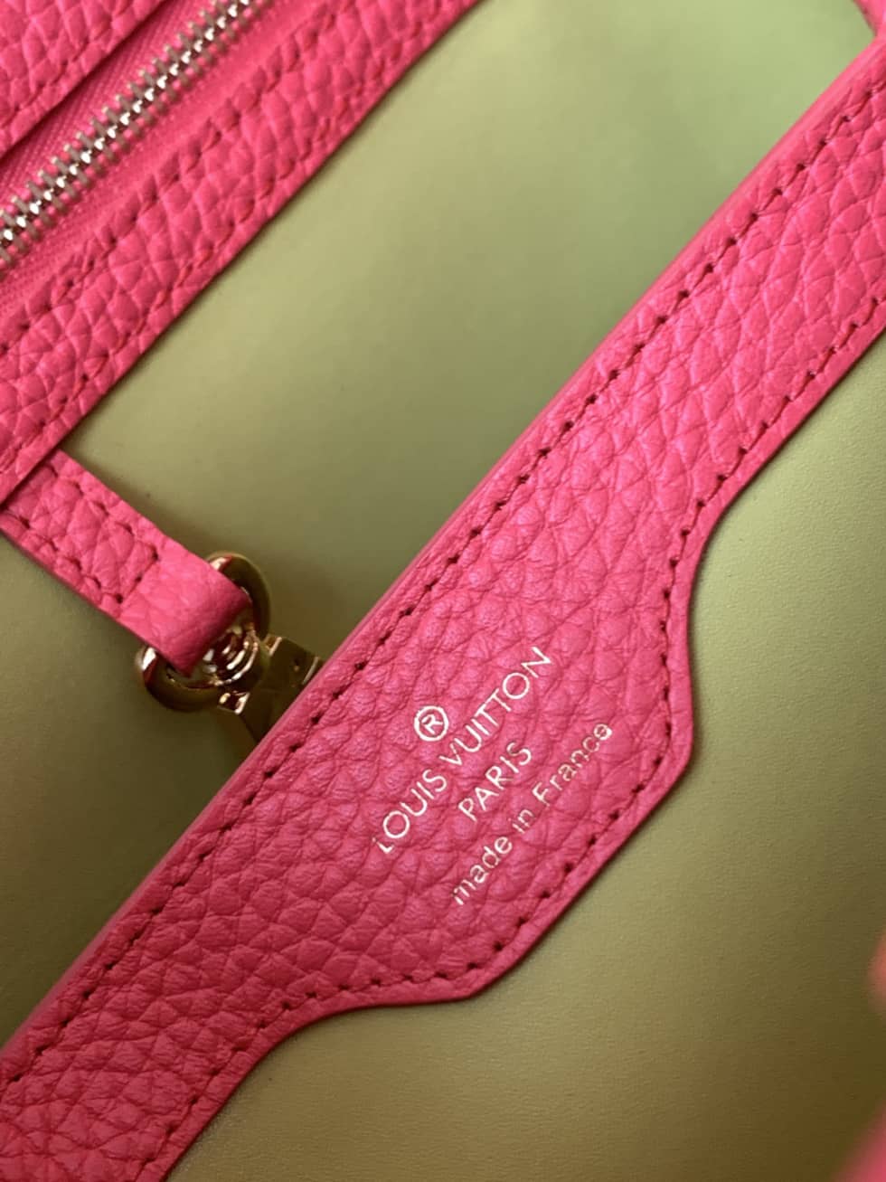 L0vis Vvtt0n Capucines BB Rose M59468 Replica Shoulder Bag