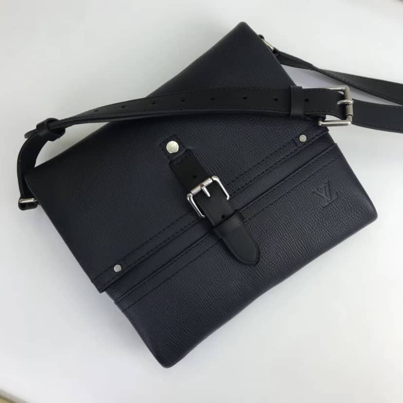 L0vis Vvtt0n Canyon PM Messenger Bag Replica M54963