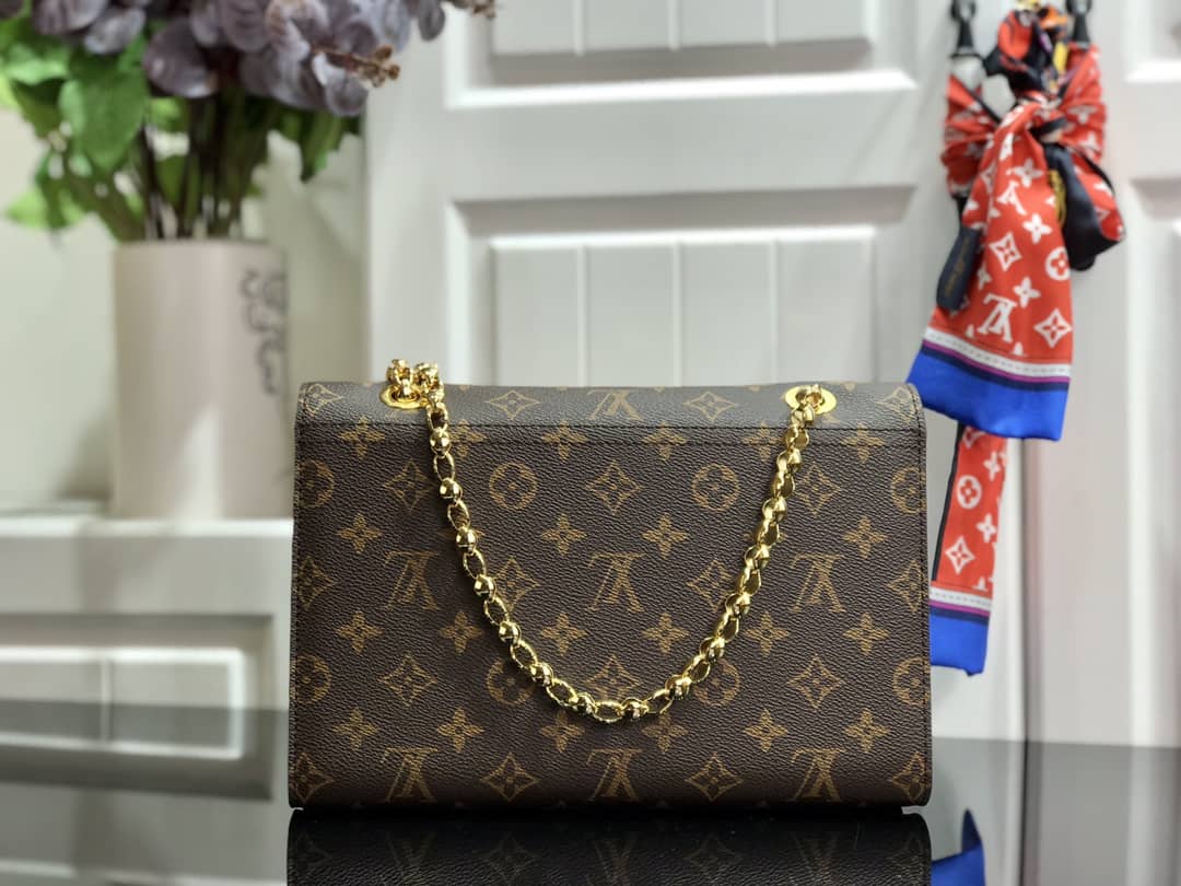 L0vis Vvtt0n Monogram Canvas Victoire Chain Bag Replica Purple M41731