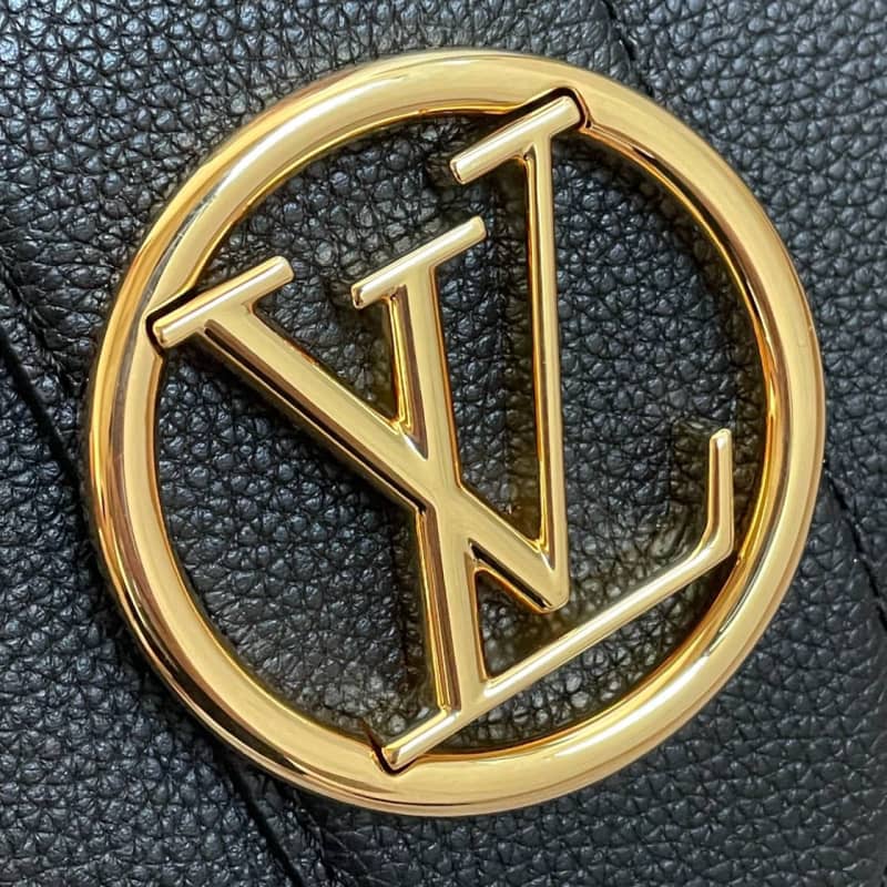 L0vis Vvtt0n Pont 9 Soft PM Replica Bag Black M58727