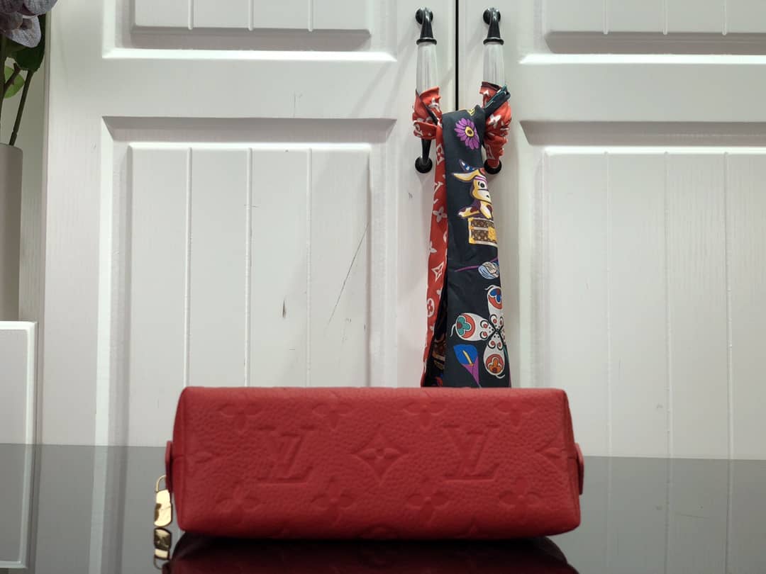 L0vis Vvtt0n Pochette Dupe Monogram Cosmetic Pouch  Red M47515