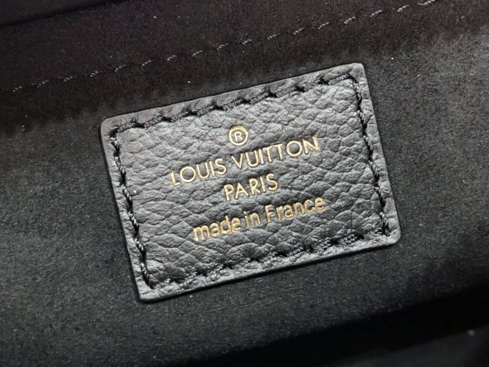 L0vis Vvtt0n Papillon BB Bicolour Monogram Empreinte Leather M46031 Replica Shoulder Bag