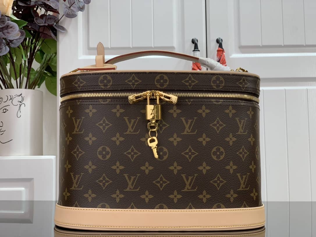 L0vis Vvtt0n Beauty Case Large Monogram Canvas Leather Travel Bag Replica M47280
