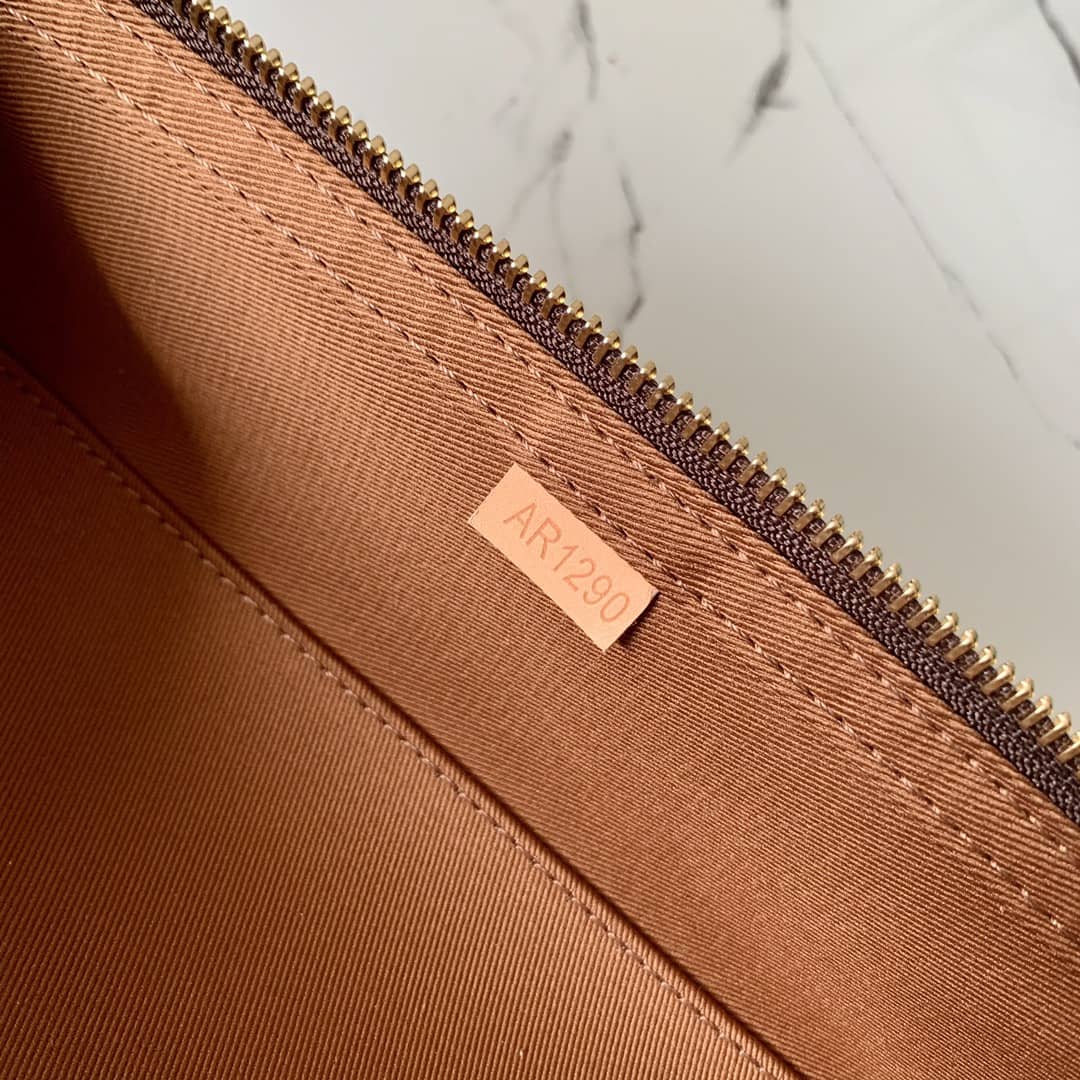 L0vis Vvtt0n Packing Cube GM Monogram Canvas Replica Bag M43690