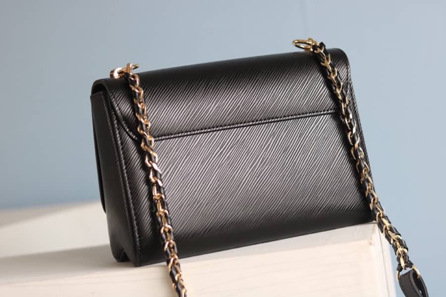 L0vis Vvtt0n Twist MM Chain Leather Replica Bag Black M50282