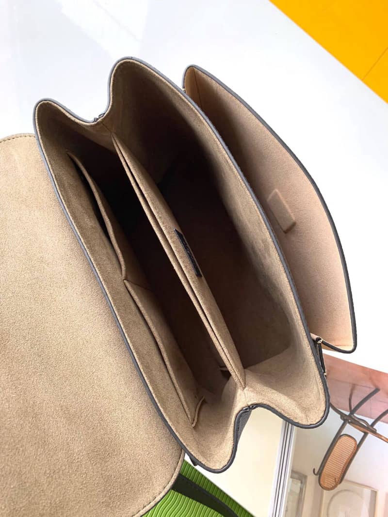 L0vis Vvtt0n Laurier Toffee Latte MyLockme Bag Replica M55323