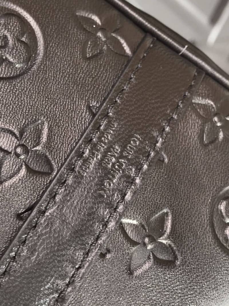 L0vis Vvtt0n Speedy Bandouliere 22