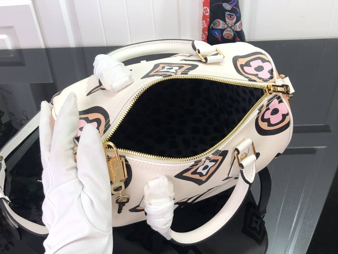 L0vis Vvtt0n Replica Bags Speedy Bandouliere 25M45828