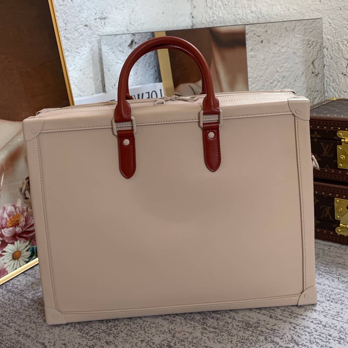 L0vis Vvtt0n Monogram Soft Trunk Replica Briefcase Apricot M44952