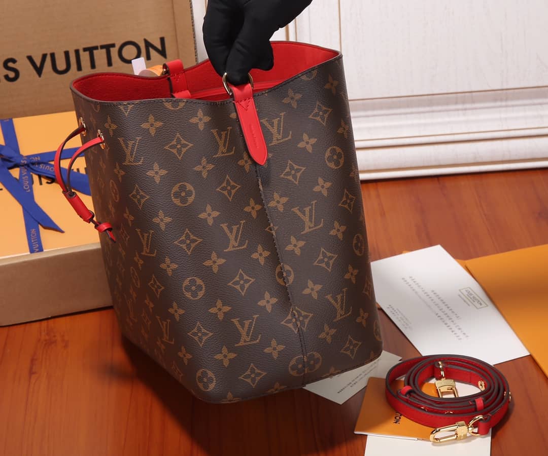 L0vis Vvtt0n Neo Noe Replica Bucket Bag Brown M44021