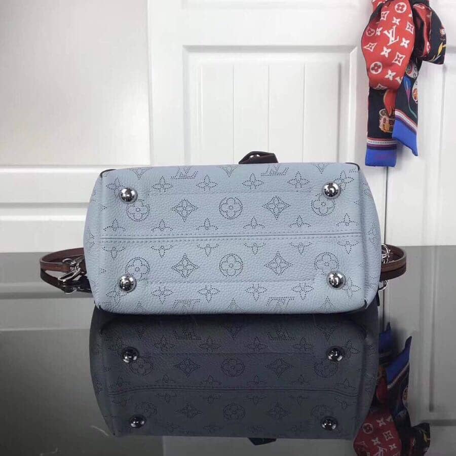 L0vis Vvtt0n Mahina Hina PM Leather Tote Replica Blue M54353