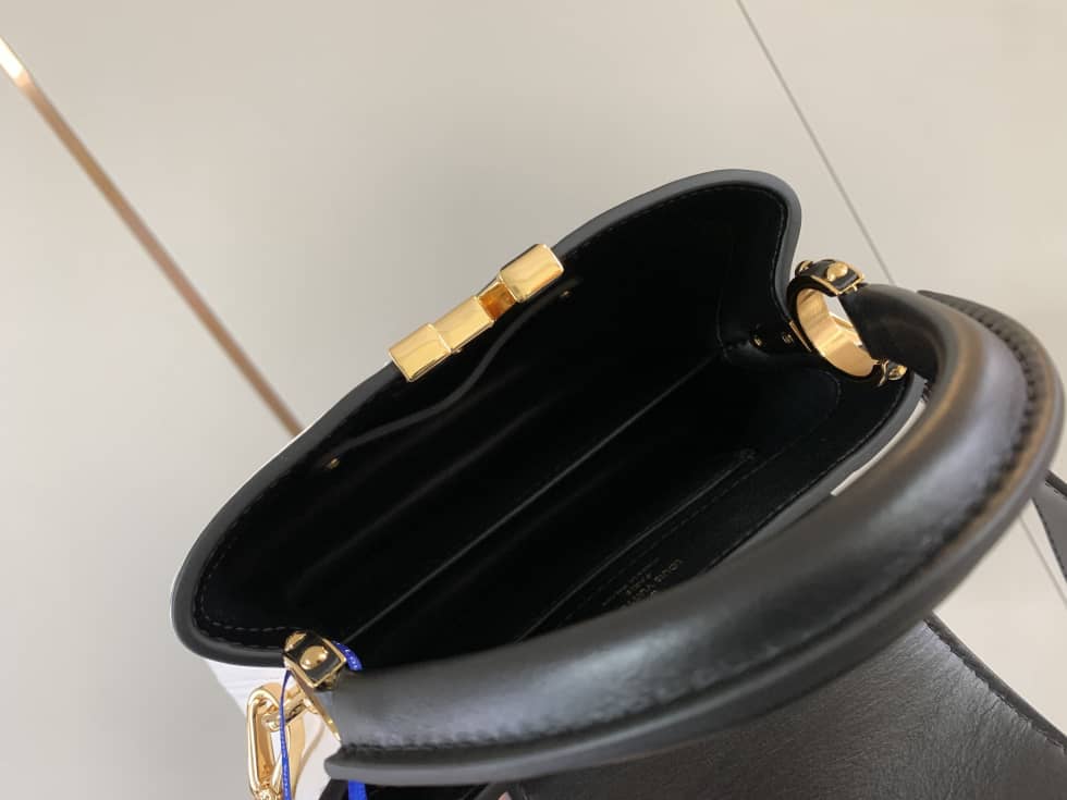 L0vis Vvtt0n Capucines Mini White M20372 Replica Shoulder Bag