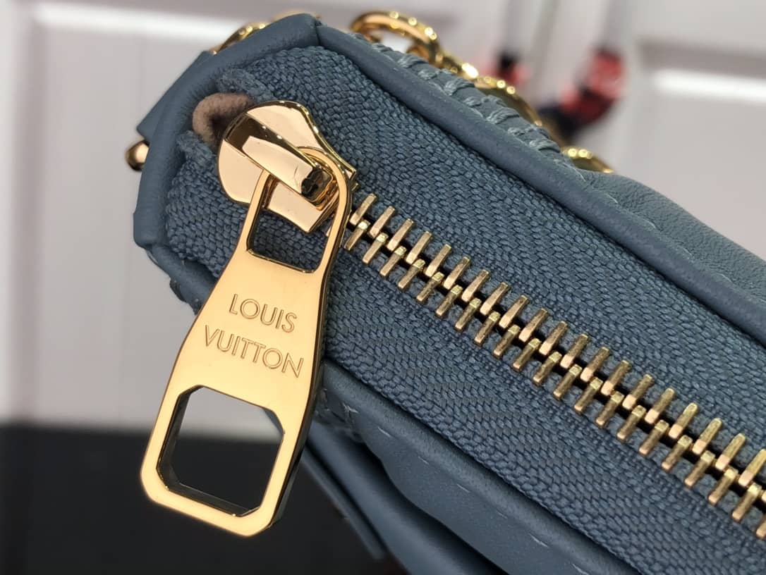 L0vis Vvtt0n Pochette Troca Replica Shoulder Bag Blue M59046