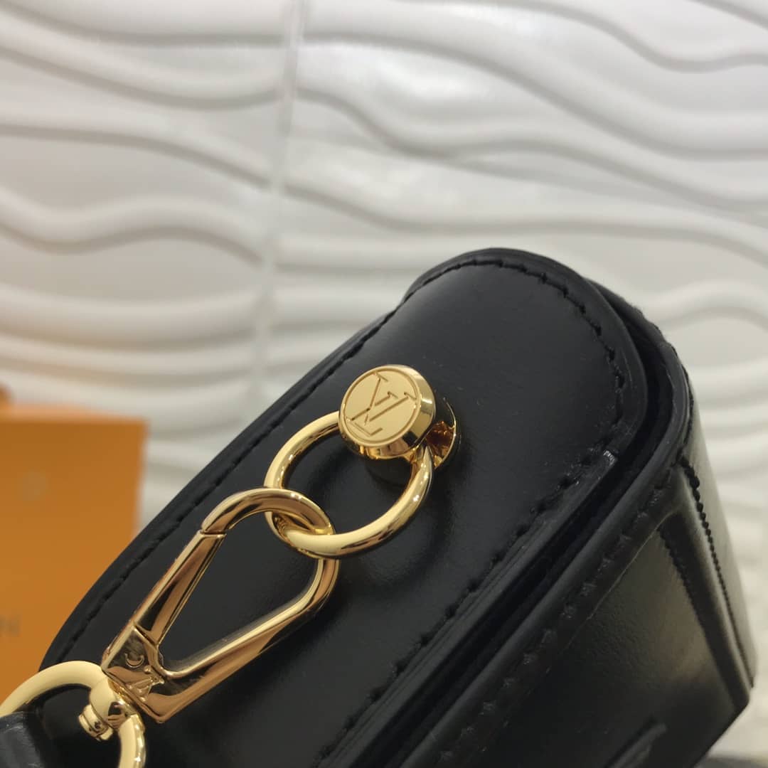 L0vis Vvtt0n Officier Pouch Monogram Canvas Strap Replica Bag Black M69841