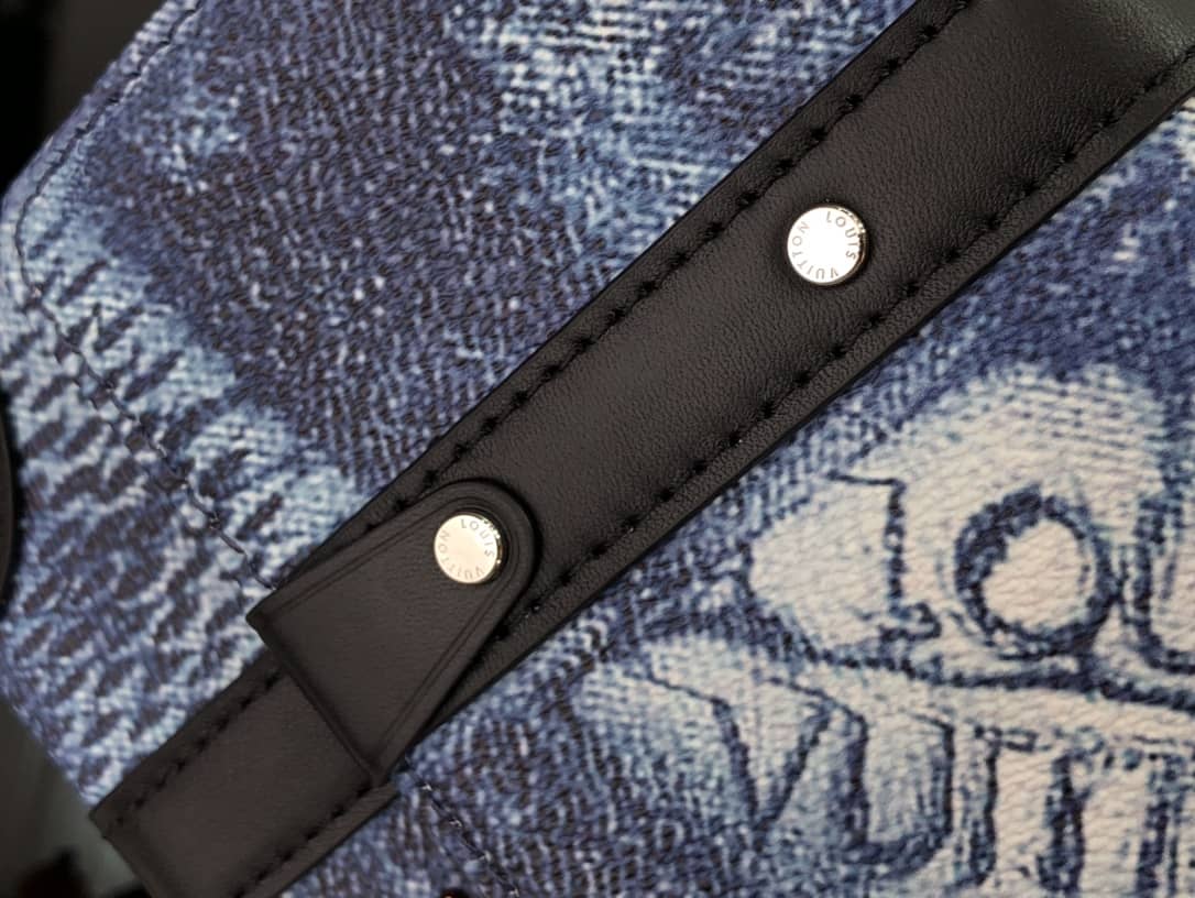 L0vis Vvtt0n Damier Salt Canvas Replica Trunk Slingbag N50061