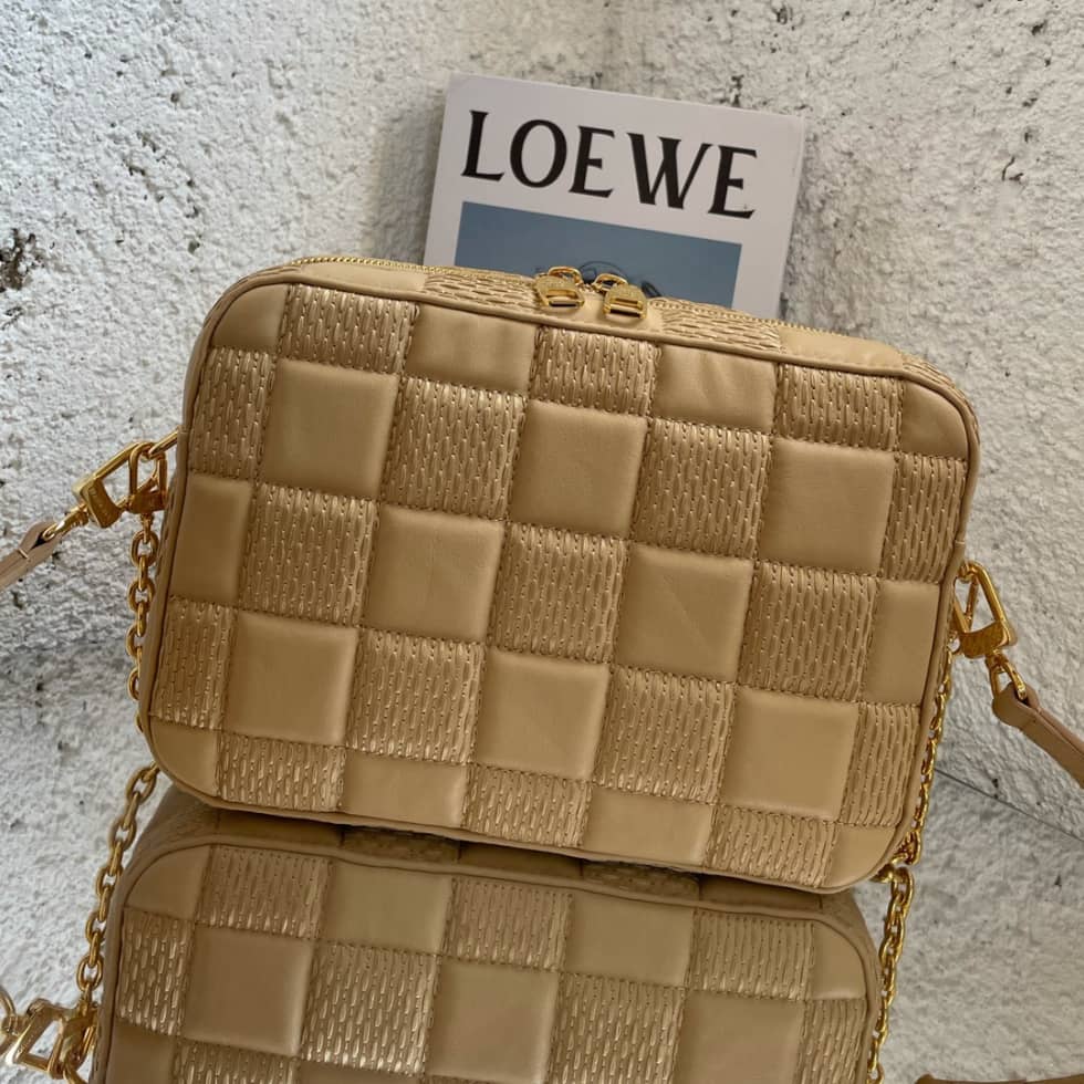 L0vis Vvtt0n Troca MM Beige M59111 Replica Camera Bag