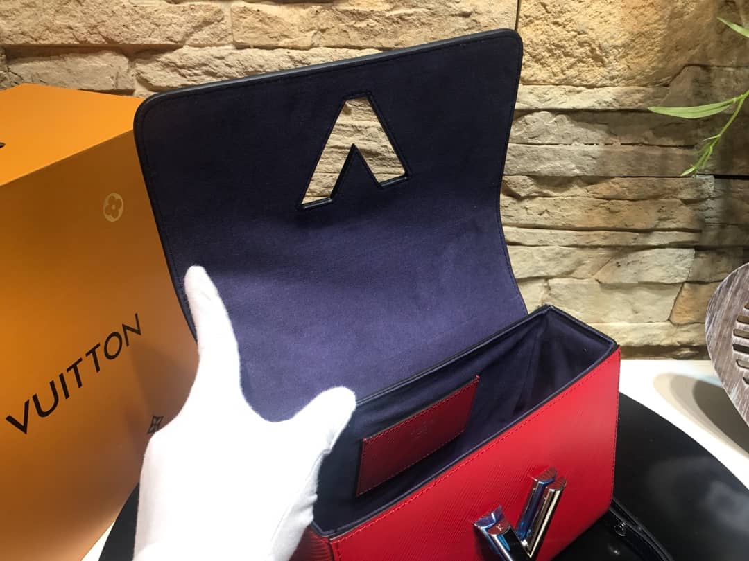 L0vis Vvtt0n Twist MM Bag Red M50296 Replica