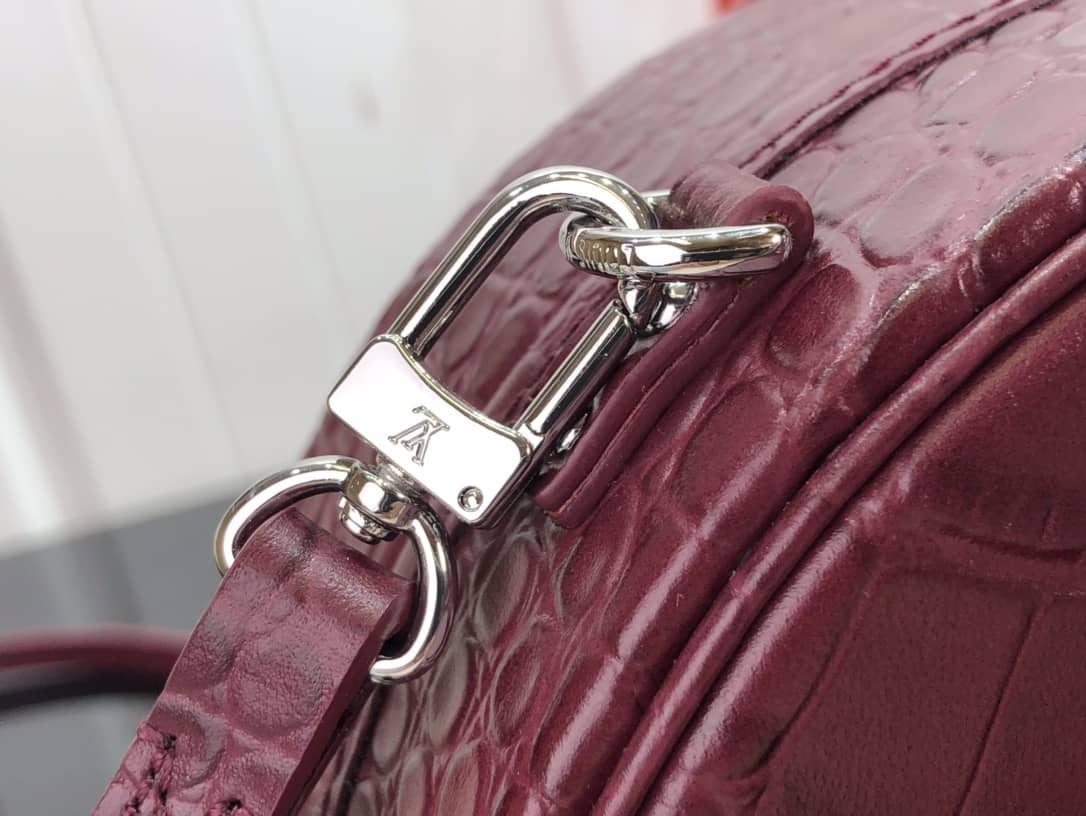 L0vis Vvtt0n Petite Boite Chapeau Crocodilien Brillant Replica Bag Red N93597