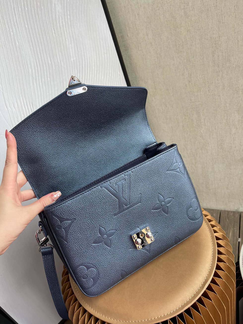 L0vis Vvtt0n Empreinte Pochette Metis Black M59211 Replica